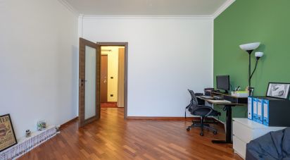 Palazzo / Stabile 9 locali di 129 m² a Genova (16165)