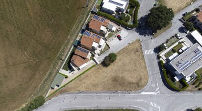 Terreno di 981 m² in Osimo (60027)