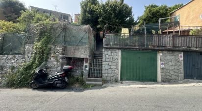 Casale 16 locali di 260 m² in Genova (16133)