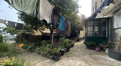 Appartamento 5 locali di 80 m² a Genova (16133)