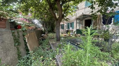 Appartamento 5 locali di 80 m² a Genova (16133)