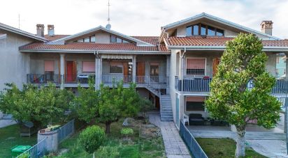 House 7 rooms of 208 m² in Massa Fiscaglia (44025)