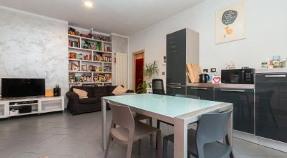 Trilocale di 70 m² a Torino (10145)