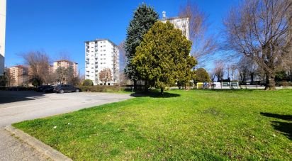 Appartamento 6 locali di 140 m² a Torino (10156)