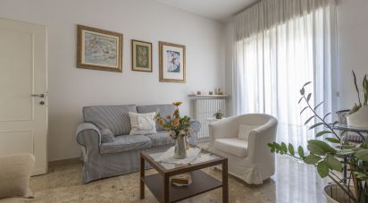 Villa Bifamiliare 10 locali di 270 m² in Filottrano (60024)