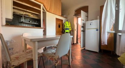 Quadrilocale di 50 m² a Genova (16133)