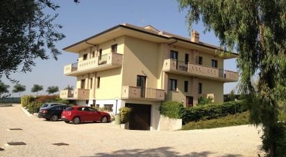 Hotel-restaurant of 700 m² in Mozzagrogna (66030)
