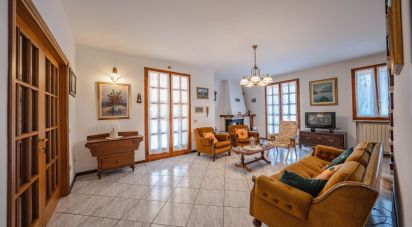 Traditional house 4 rooms of 168 m² in Ferrara (44124)