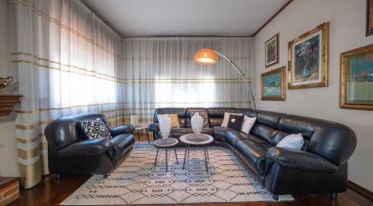 Casa indipendente 7 locali di 241 m² in Codigoro (44021)