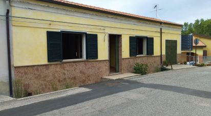 House 8 rooms of 150 m² in Bessude (07040)