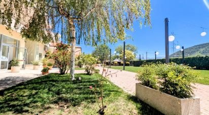 Hotel-restaurant of 1,200 m² in Bugnara (67030)