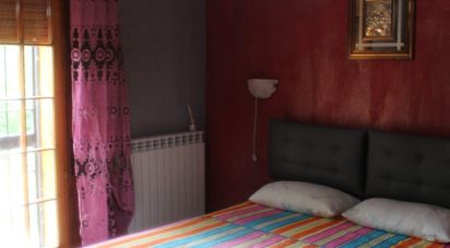 Townhouse 13 rooms of 500 m² in Acqualagna (61041)