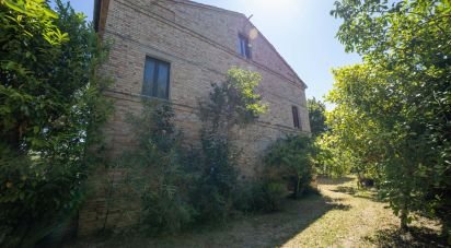 Casa indipendente / Villa 4 locali di 129 m² in Treia (62010)