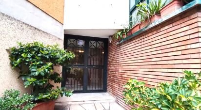 Appartamento 5 locali di 107 m² a Roma (00139)