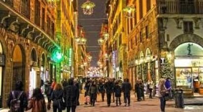 Restaurant of 90 m² in Firenze (50121)