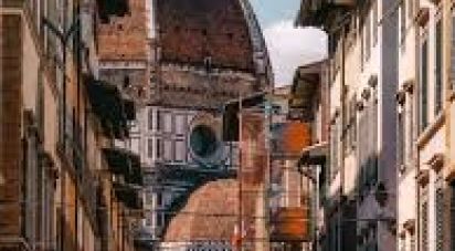 Restaurant of 90 m² in Firenze (50121)