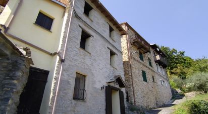 Palazzo / Stabile 3 locali di 82 m² a Rezzo (18026)