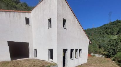 Country home 3 rooms of 65 m² in Savona (17100)