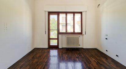 Apartment 7 rooms of 285 m² in Sant'Elpidio a Mare (63811)