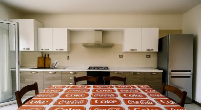 Casa indipendente / Villa 9 locali di 192 m² in Notaresco (64024)