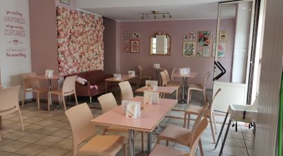 Negozio / locale commerciale di 100 m² in Chivasso (10034)