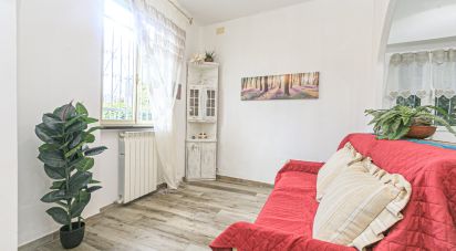 Bilocale di 53 m² a Genova (16165)
