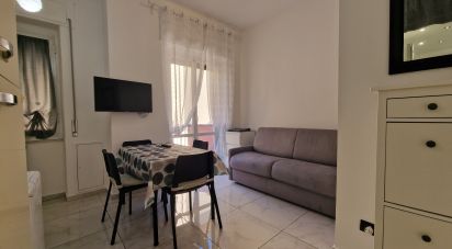 Two-room apartment of 47 m² in Genova (16138)