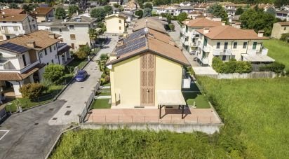 Villa a schiera 8 locali di 201 m² in Quinto Vicentino (36050)