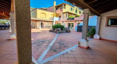 Shop / premises commercial of 75 m² in Arzachena (07021)