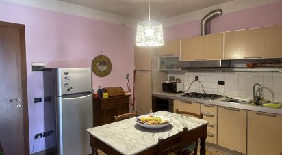 Villa a schiera 9 locali di 195 m² in Arezzo (52100)