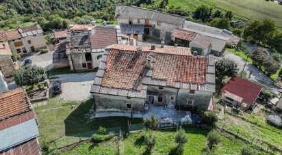 Rustico 6 locali di 112 m² in Grezzana (37023)