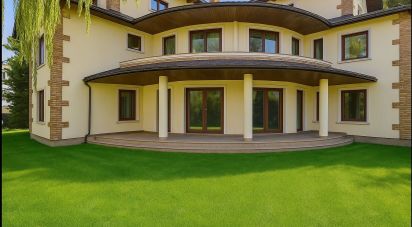 House 12 rooms of 500 m² in San Clemente (47832)