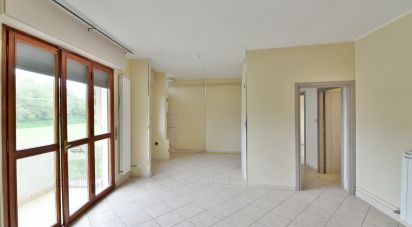 Trilocale di 82 m² a Besana in Brianza (20842)