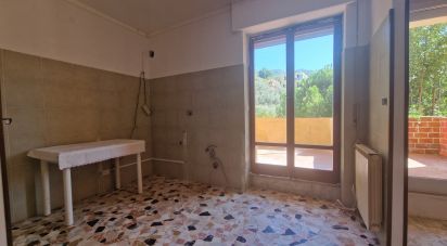 Quadrilocale di 68 m² a Genova (16133)