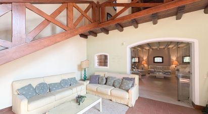 Villa storica 11 locali di 560 m² in Montegrotto Terme (35036)