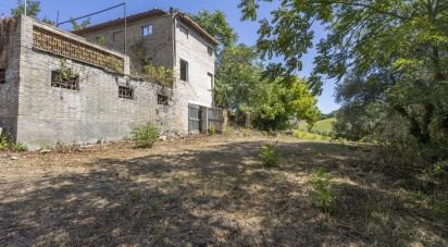 Rustico 6 locali di 200 m² in Filottrano (60024)