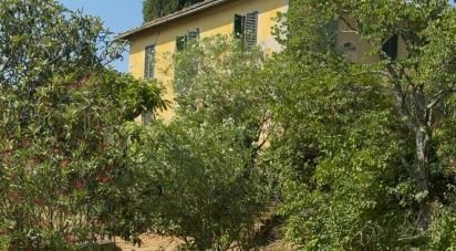 Casa indipendente 20 locali di 1.180 m² in Bucine (52020)