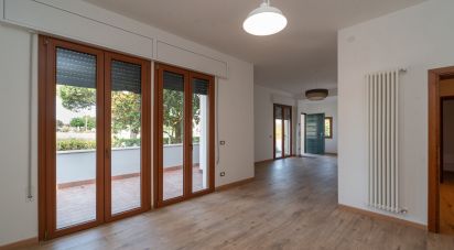 Casa indipendente / Villa 4 locali di 134 m² in Abano Terme (35031)