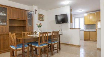 Rifugio 8 locali di 198 m² in Filottrano (60024)