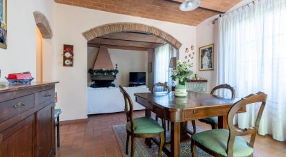 House 7 rooms of 130 m² in Casciana Terme (56034)