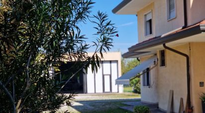 Casa indipendente / Villa 16 locali di 400 m² in Teolo (35037)
