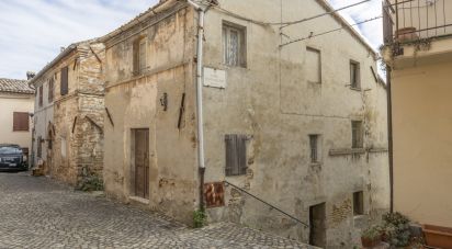 Casa indipendente 4 locali di 176 m² in Offagna (60020)