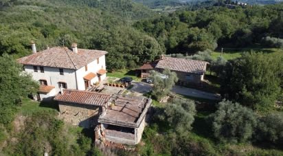 Townhouse 10 rooms of 550 m² in Figline Valdarno (50063)