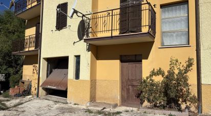 Apartment 5 rooms of 86 m² in Apecchio (61042)