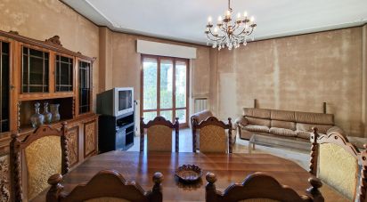 Appartamento 6 locali di 147 m² a Civitanova Marche (62012)