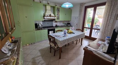 Appartamento 7 locali di 240 m² a San Benedetto del Tronto (63074)