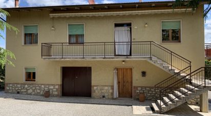 Farm 9 rooms of 203 m² in Montepulciano (53045)