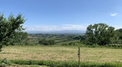 Farm 9 rooms of 203 m² in Montepulciano (53045)