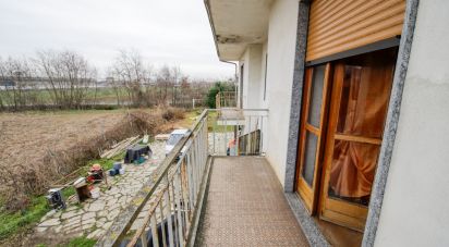 House 5 rooms of 200 m² in Leinì (10040)