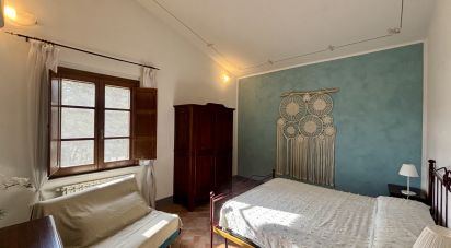 Farm 9 rooms of 239 m² in Volterra (56048)